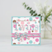 ツインガールズピンクアクアブラウンドットベビーシャワー 招待状 (スタンド正面)