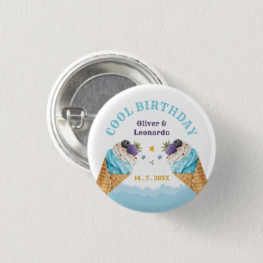 ツインクールアイスクリームボーイズ誕生日紙プレート 缶バッジ (正面&裏面)