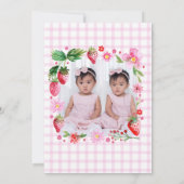 ツインシスターズジョイントベリーファースト誕生日写真 招待状 (裏面)