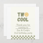 ツインズのクールな誕生日招待状 - 編集可能 サンキューカード (正面/裏面)