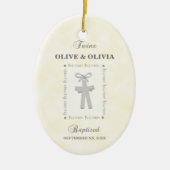 ツインズバプテスオンイエロー2クロスパーソナライズされた セラミックオーナメント (正面)