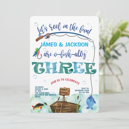 ツインズ魚釣りをテーマにした男の子たち3rd魚と一緒の誕生日 招待状 (スタンド正面)