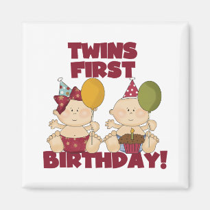 ツインズ1st誕生日の男の子/女の子Tシャツとギフト マグネット