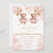 ツインテディベア我々は赤ちゃんシャワーを待つことができる 招待状 (正面)