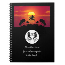 ツインブラックシーホースのシルエットモノグラム写真