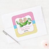 ツインベビーガールシャワー – ポッドの2つのエンドウ スクエアシール (封筒)