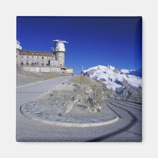 ツェルマット、ゴルネルグラット、クルムホテルとトレイル。 マグネット (正面)