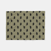 ツキノワグマはパターンのシルエットを描きます フリースブランケット (正面(横))