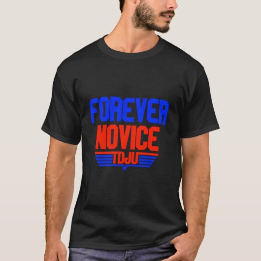 ツジュフォーエバーノヴィツェ Tシャツ (正面)