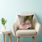 ツツツジの白い花の小さなキリギリス クッション (椅子)