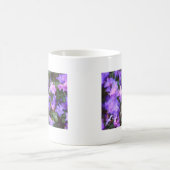 ツツツジの花の茂み コーヒーマグカップ (中央)