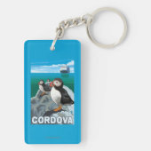 ツノメドリ及び遊航船- Cordova、アラスカ キーホルダー (裏面)