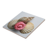 ツバキおよび貝 タイル (側面)