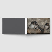 ツバメの幼鳥が枝に止まっている ゲストブック (全面)