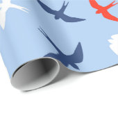 ツバメの鳥の空の飛行パターン青い赤い白 ラッピングペーパー (ロールコーナー)