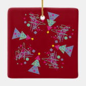 ツリーズパープルピンクティール(緑がかった色)シェイプグリーンレッドクリスマス セラミックオーナメント (裏面)