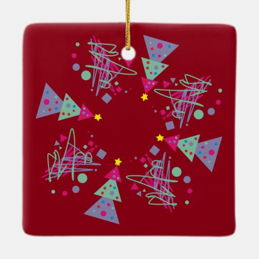 ツリーズパープルピンクティール(緑がかった色)シェイプグリーンレッドクリスマス セラミックオーナメント (裏面)