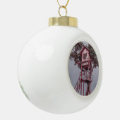 ツリーハウス – ベノス,エクアドル セラミックボールオーナメント (左)