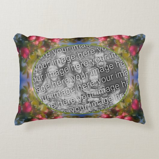 ツリーフレーム上の赤りんご写真を追加 アクセントクッション (正面)