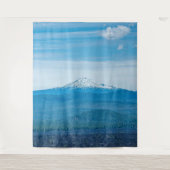 ツリーラインの上//青い森と空 タペストリー (正面)