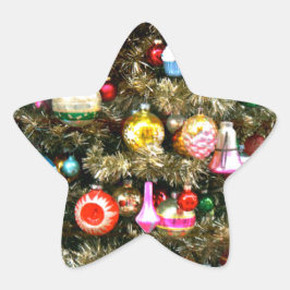 ツリー上のビンテージのクリスマスオーナメント 星シール