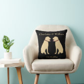 ツーイエローゴールデンパーソナライズされたラブラドール結婚ズ クッション (椅子)