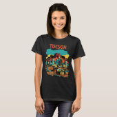 ツーソン アリゾナ 山々 砂漠 旅行 Tシャツ (正面フル)
