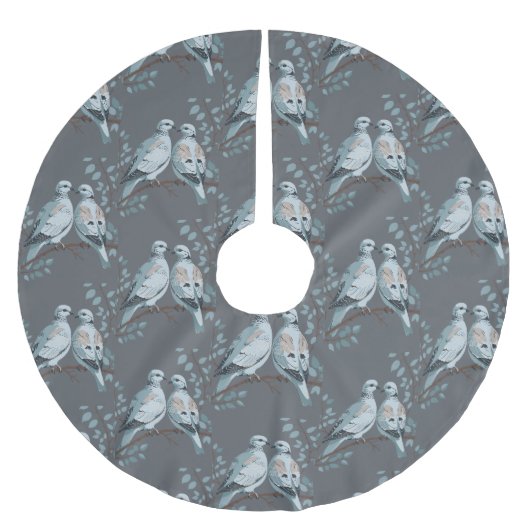 ツータートルドーブカットアウトステンシルスタイル ブラッシュドポリエステルツリースカート (正面)