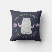 ツートーンインハレ、エクシェールヨガベアー クッション (正面)