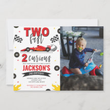 ツーファースト・トゥーキュリアス・レッドフォト