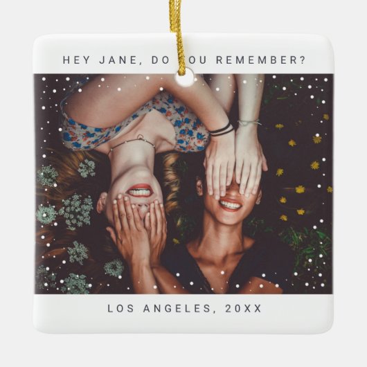 ツーフォトフレンドミニマリストホリデーキープサケ セラミックオーナメント (正面)