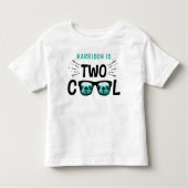 ツー・クール・ボーイズ 2歳の誕生日 トドラーTシャツ (正面)