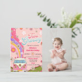 ツー・グルービー・レインボー・フローラル 2歳の誕生日パーティーの写真 招待状 (スタンド正面)