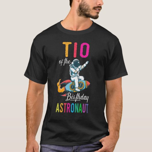 ティオ・オブ・ザ・誕生日宇宙飛行士宇宙デイ・パーティー・セル Tシャツ (正面)