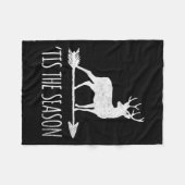 ティスザシーズンディアおもしろいボウ狩り フリースブランケット (正面(横))