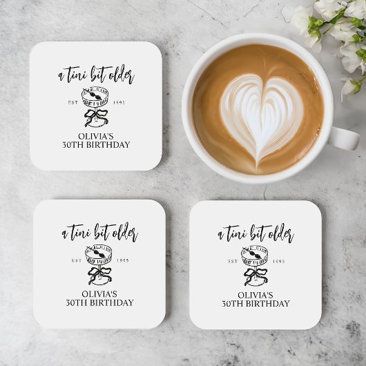 ティニは少し年上のマルティニの誕生日パーティーの好意 コースター