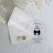 ティニは少し年上のマルティニの誕生日パーティー アクリル招待状