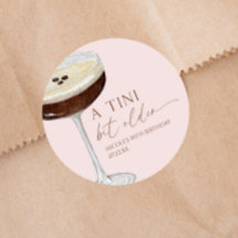 ティニは少し年上の表現式マルティニ誕生日パーティー