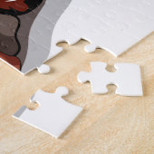 ティラノサウルスレックス料理のキャンプファイヤーの上の食べ物。 ジグソーパズル (側面)