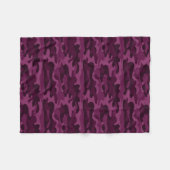 ティリアンパープルモノカラー迷彩柄 フリースブランケット (正面(横))