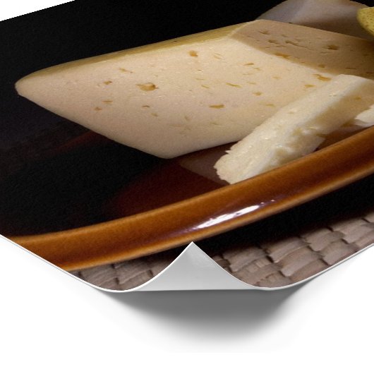 ティルシットチーズオンプレートスチルライフマクロ写真 ポスター (角)