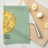 ティレルシギル – 強くなる キッチンタオル (四つ折り)