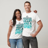 ティンダーハートで暮らす | 感動的引用文 Tシャツ (ユニセックス)