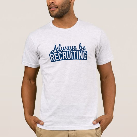 ティーを常に募集しています Tシャツ (正面)