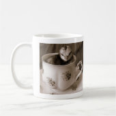 ティーカップでブーツをする コーヒーマグカップ (左)