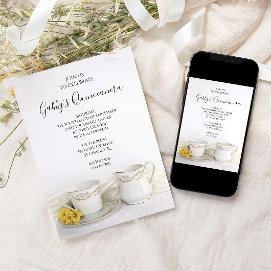 ティーカップとイエローデイジーキンセアニェラパーティー 招待状