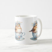 ティーカップにフローラの冠を飾ったかわいい青い鳥 コーヒーマグカップ (正面右)