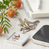 ティーカップのチワワの予測できないポートレート キーホルダー (側面)