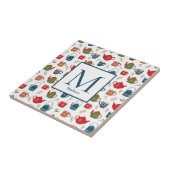 ティーポットマグベリーパターンモノグラムクリスマス タイル (側面)