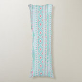 ティール(緑がかった色)およびピンクのアステカな種族パターン ボディピロー (正面縦)